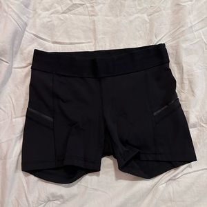 Lulu shorts